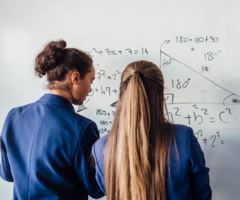 Revisão de Matemática gratuita!