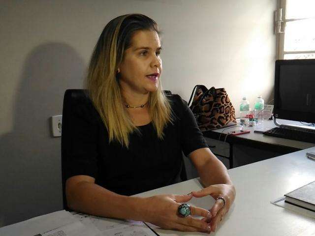 Fot&oacute;grafo de 30 anos &eacute; preso por estuprar e filmar a filha de 12 anos