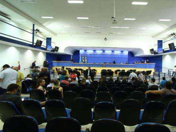 Projeto de lei prev&ecirc; isen&ccedil;&atilde;o de taxa em concurso para doador de rim