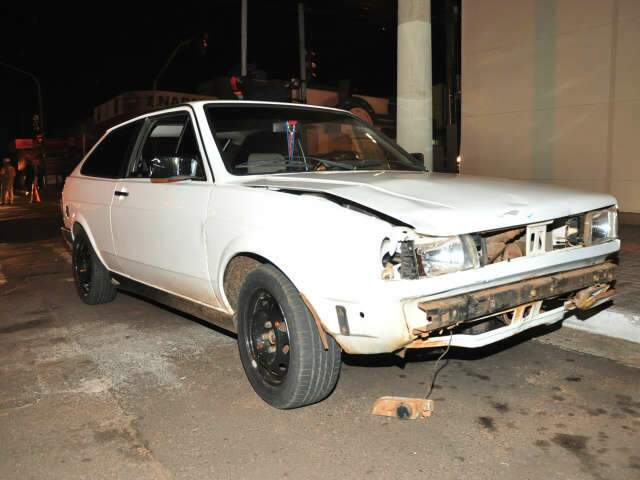  Acidente na Cal&oacute;geras com a 26 de agosto envolve carro e motocicleta