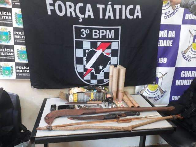 Cinco s&atilde;o autuados em flagrante ap&oacute;s furto em empresa de reciclagem