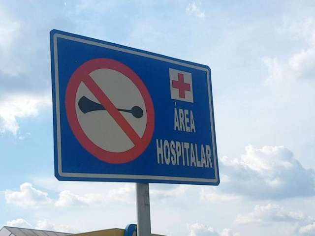 Motoristas que gostam de uma buzina podem levar multas e perder pontos