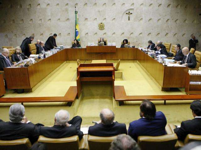 Por 6 a 5, Supremo decide que ex-presidente Lula pode ser preso