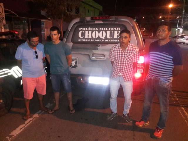 Quadrilha &eacute; presa por adulterar ve&iacute;culos para levar drogas at&eacute; Goi&aacute;s