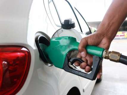 Valor médio do litro da gasolina em MS tem redução de 2,2% em um mês