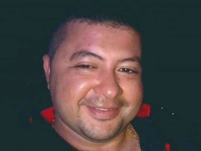 Assassinato no shopping faz um m&ecirc;s dia 8 e policial espera habeas corpus