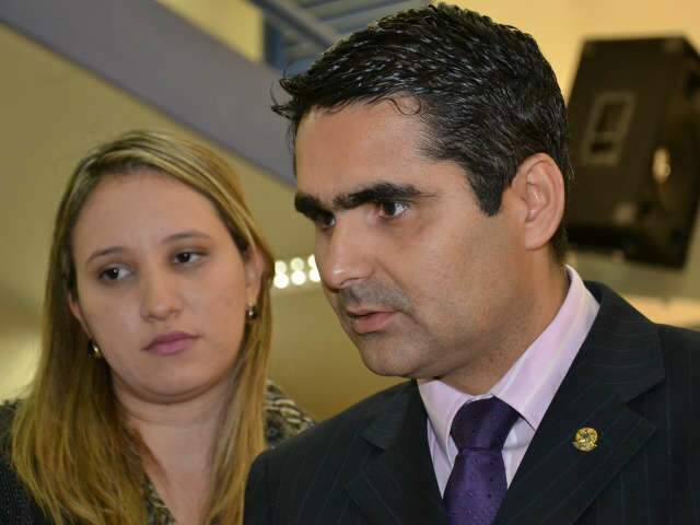  Com 14 votos favor&aacute;veis e 1 s&oacute; um contra, LDO para 2013 &eacute; aprovada 