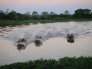 Fiscalização nos rios aumenta neste período do ano. (Foto: PMA)