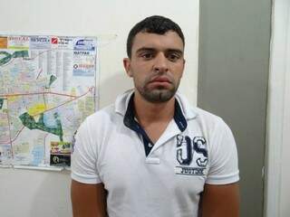 Rafael prestou depoimento na manhã de hoje (10) no 2º Distrito Policial de Dourados (Foto: Osvaldo Duarte)