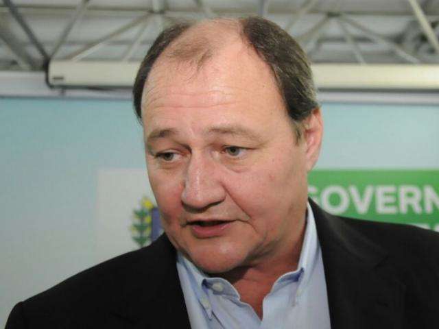 &ldquo;N&atilde;o tem vaga cativa&rdquo;, afirma Reinaldo sobre forma&ccedil;&atilde;o de chapa do PSDB