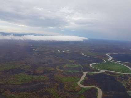 Chuvas de até 70 mm apagam fogo no Pantanal e Bombeiros monitoram área