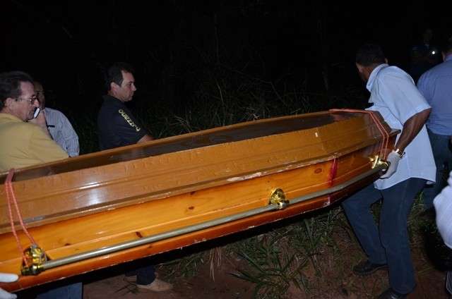 Pediatra &eacute; encontrado morto e pol&iacute;cia suspeita de suic&iacute;dio