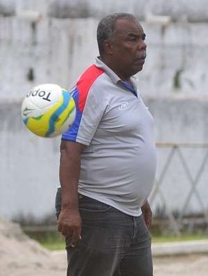 Mar&ccedil;al &eacute; contratado e retorna ao Novoper&aacute;rio nove anos depois