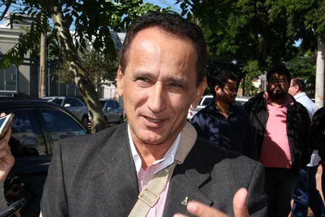 Reinaldo deixa mandato dia 15 e abre espa&ccedil;o para novo deputado federal