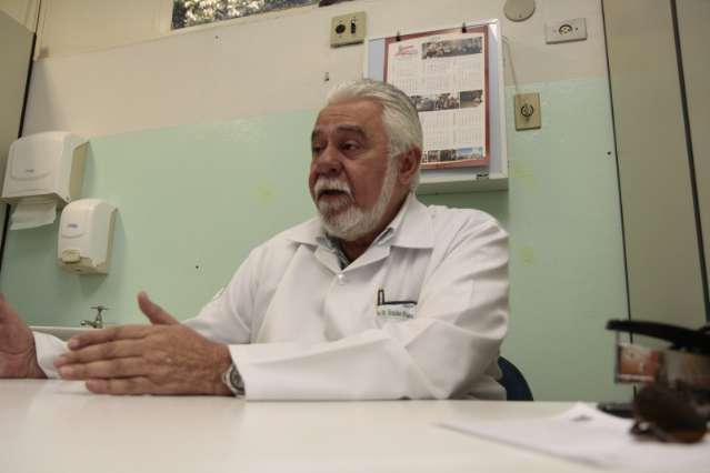 Servi&ccedil;o de reumatologia oferece atendimento de 1&ordm; mundo de gra&ccedil;a