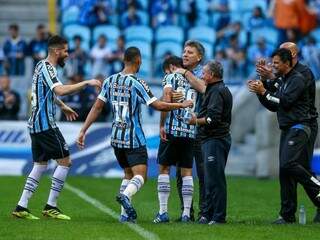 Grêmio do técnico Renato Portaluppi venceu o lanterna Paraná com time reserva nos 115 anos do clube. (Foto: GFPA/Divulgação)