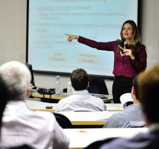 MBA FGV em Gest&atilde;o Empresarial realiza aula inaugural 