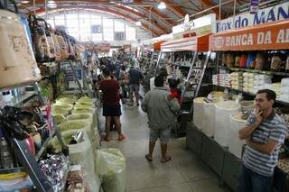 Mercado Municipal vai fechar as 15h (Foto: Gerson Walber)