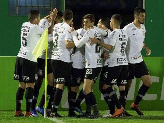 Tim&atilde;o faz 1 a 0 contra Chape e conquista vaga na semifinal da Copa do Brasil