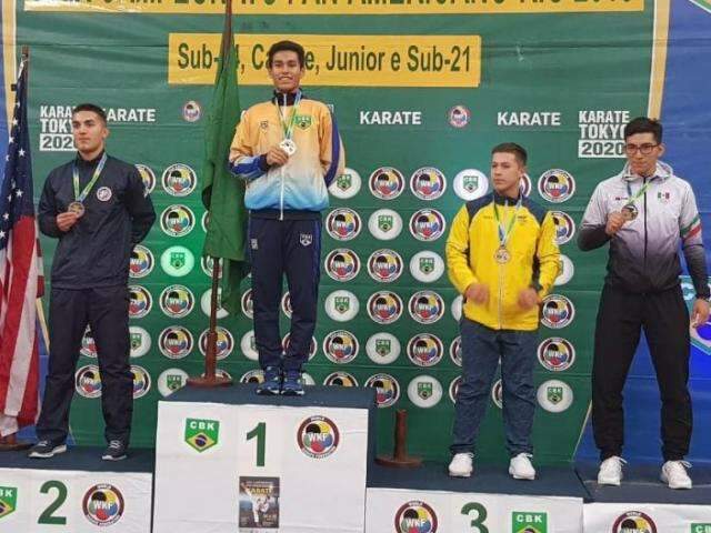 Atleta da Capital conquista o ouro no Pan-americano de Karat&ecirc; no Rio de Janeiro