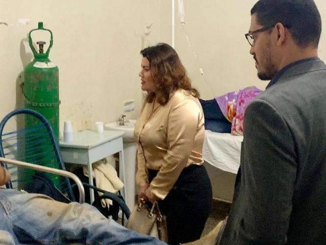 Renais cr&ocirc;nicos que n&atilde;o tinham &aacute;gua e comida s&atilde;o removidos de hospital