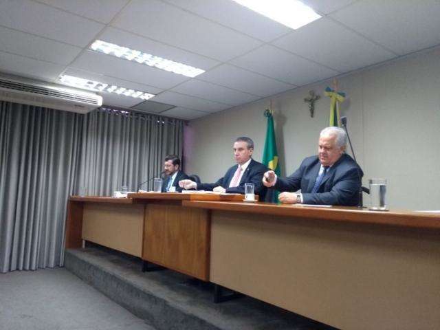 Citados em dela&ccedil;&atilde;o, Cintra e Zelito faltam a depoimento na CPI da JBS