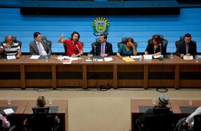 Quest&otilde;es ind&iacute;genas voltam a ser debatidas na Assembleia nesta segunda-feira