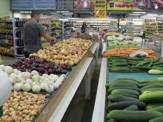 Alimentos registraram alta nos preços em janeiro. (Foto: Marcos Ermínio)
