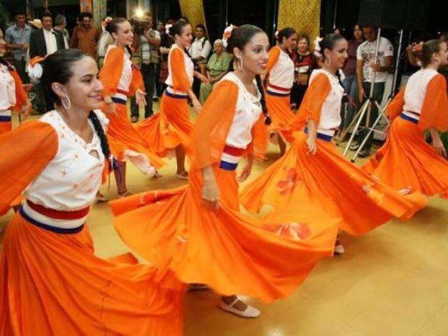 Veja programa&ccedil;&atilde;o de bares, teatros e pra&ccedil;as, que come&ccedil;a por homenagens &agrave; mulher