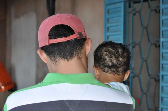 Crian&ccedil;a tem dedo amputado na Santa Casa e fam&iacute;lia acredita em erro m&eacute;dico