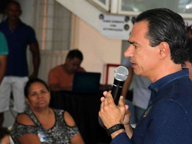 Na reta final, candidatos a prefeito focam em caminhadas e reuni&otilde;es