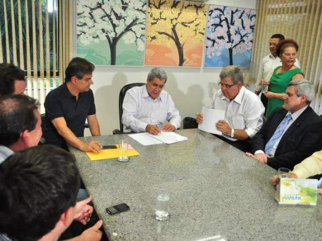 Governo do Estado, Prefeitura e BB selam parceria in&eacute;dita na habita&ccedil;&atilde;o