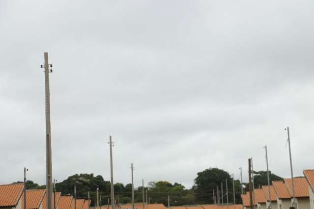 Aeroporto fecha e passageiros v&atilde;o enfrentar 12 horas para chegar em SP