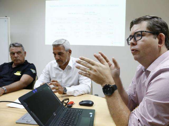 Contas de luz que tiveram aumento poder&atilde;o ser parceladas em at&eacute; 4 vezes