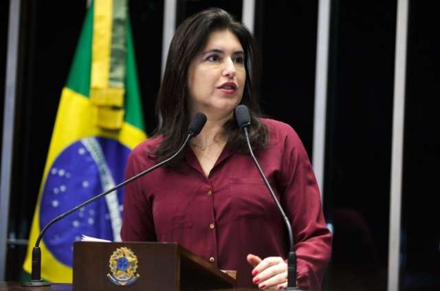 Ap&oacute;s suposta dela&ccedil;&atilde;o, senadora defende reabertura de impeachment contra Dilma
