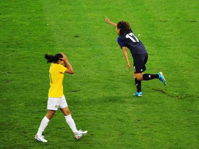  Brasil perde para o Jap&atilde;o e est&aacute; eliminado do torneio feminino de futebol