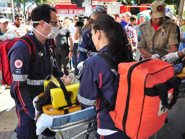  Jovem ferida por bala perdida aguarda nova avalia&ccedil;&atilde;o