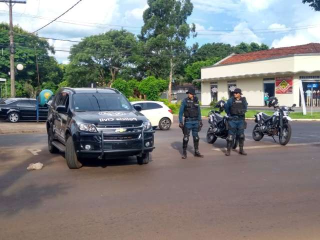 Opera&ccedil;&atilde;o coloca for&ccedil;as policiais em fronteira dominada por traficantes