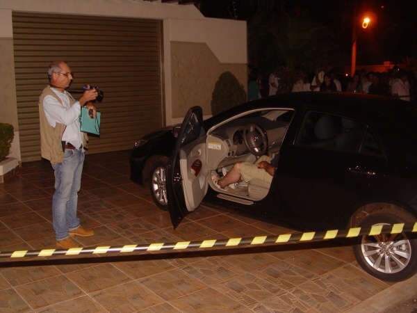 Empres&aacute;rio &eacute; assassinado com 6 tiros em bairro nobre de Dourados