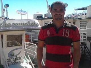 Vagner Pereira de Souza, 33 anos, morreu num acidente de trânsito na noite deste domingo (2). (Foto: Reprodução/ Facebook)