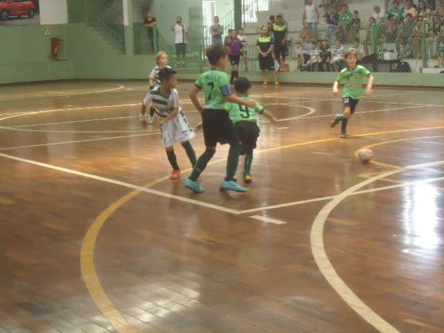 Rodada da Copa Pelezinho de Futsal define &uacute;ltimos finalistas neste s&aacute;bado