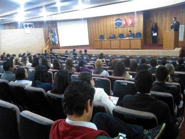 Curso de Direito pode ser ampliado para seis anos e OAB/MS discute proposta
