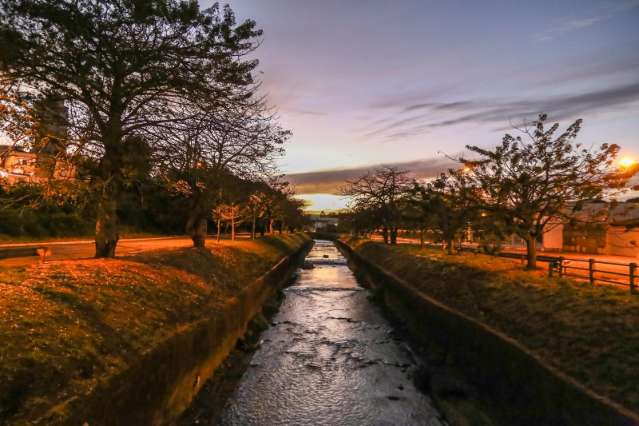 Ter&ccedil;a-feira de umidade relativa do ar baixa e m&aacute;xima de 34&ordm;C em MS