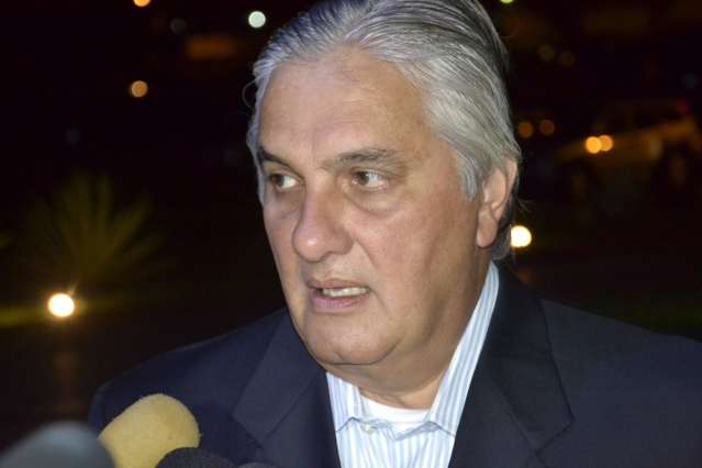 Puccinelli  fala em alian&ccedil;a com partido de Marina e at&eacute; com  PT em 2014