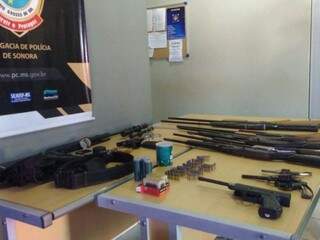 Parte de munição apreendida por policiais durante parte da operação desencandeada em Sonora