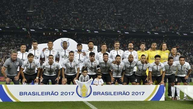 Brasileir&atilde;o 2017 chega ao fim neste domingo, mas pode parar no &quot;tapet&atilde;o&quot;