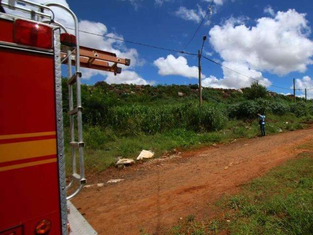 Corpo &eacute; encontrado queimado em lix&atilde;o de entulhos no Jardim Noroeste 