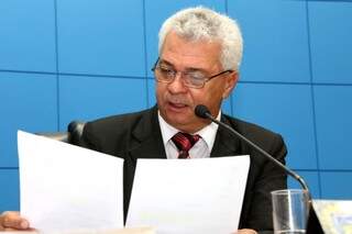 Deputado Cabo Almi, autor da proposta, diz que pacientes sofrem com a rotina e limitações (Foto: Assessoria/ALMS)