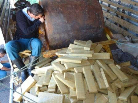  Policia militar rodovi&aacute;ria apreende 389 quilos de maconha em Ponta Por&atilde;