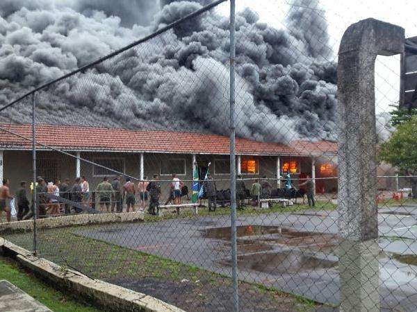 Ex&eacute;rcito suspeita que inc&ecirc;ndio em almoxarifado tenha sido criminoso 